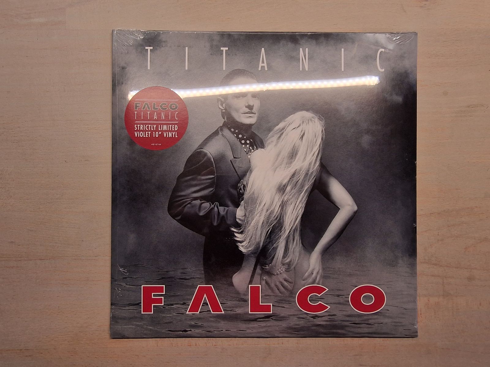 Falco - Titanic (Violet Vinyl) (Limited 10") Falco - Titanic (Violet Vinyl) (Limited 10")