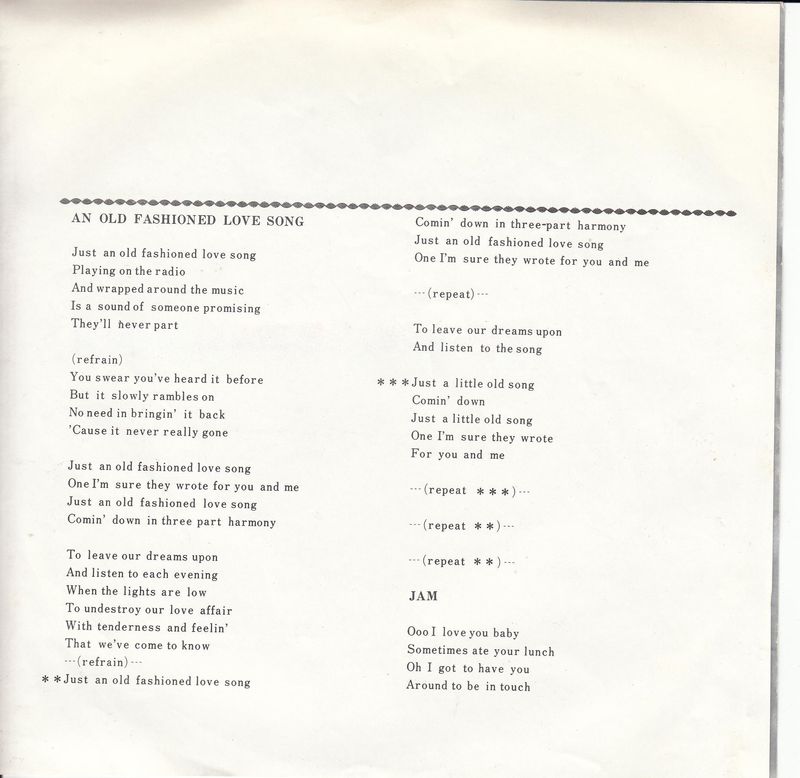 Three Dog Night - An Old Fashioned Love Song (Japan)