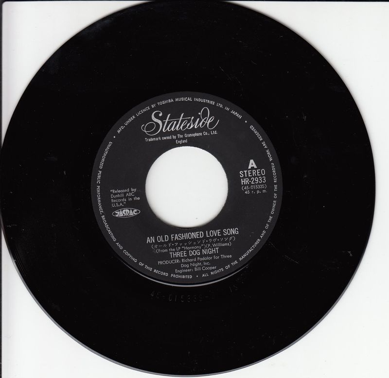 Three Dog Night - An Old Fashioned Love Song (Japan)