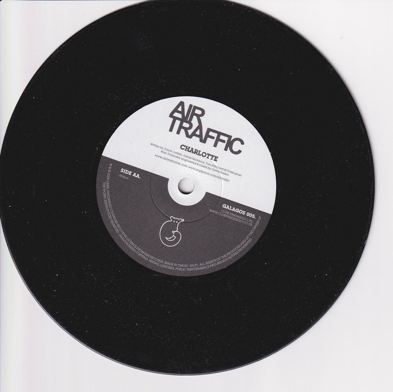 Air Traffic – Just Abuse Me (UK)