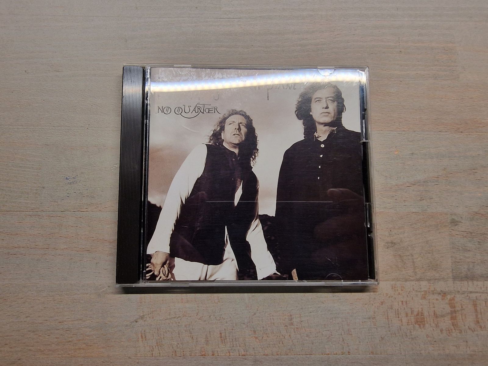 Jimmy Page & Robert Plant – No Quarter (Japan)